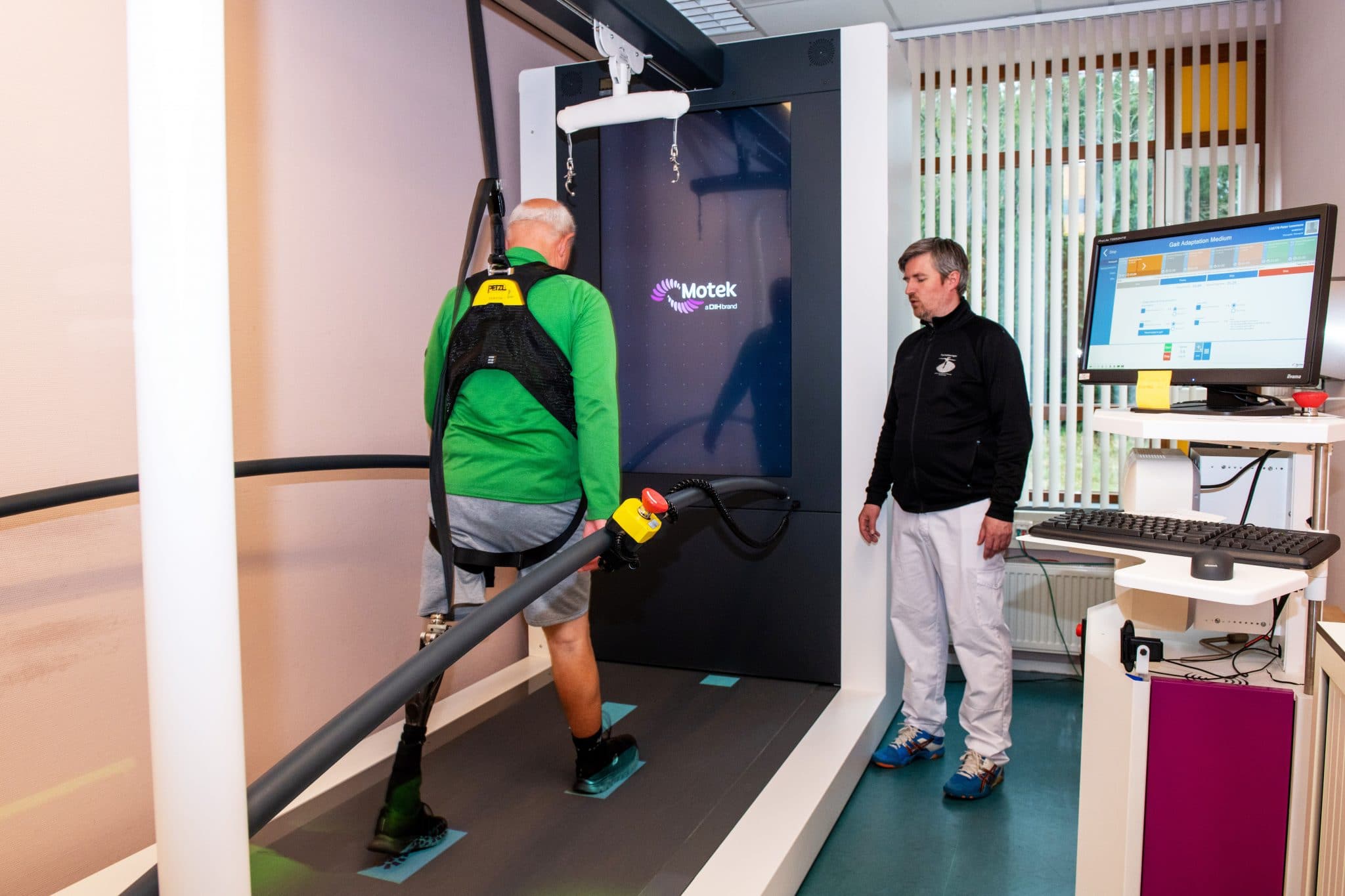 Prosthesis rehabilitation & physical therapy at AOFE